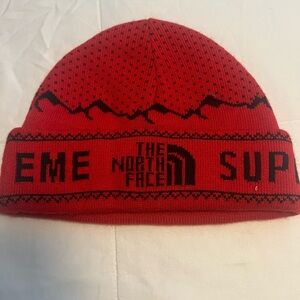 The North Face Red and Black Supreme X Beanie NWOT